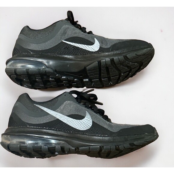 Nike Women’s Air Max Dynasty 2 Gray Black Running Shoes Sneakers Size‎ 6 NWOT - Picture 2 of 6
